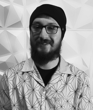 Tristian Comfort, Tattoo Apprentice